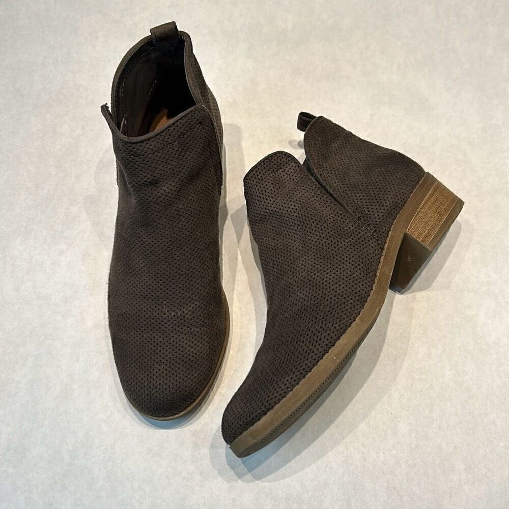 DV Dolce Vita Ankle Chelsea Boots Brown Womens Sz 6